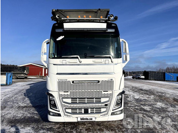 Грузовик VOLVO FH16 650 6x4: фото 3