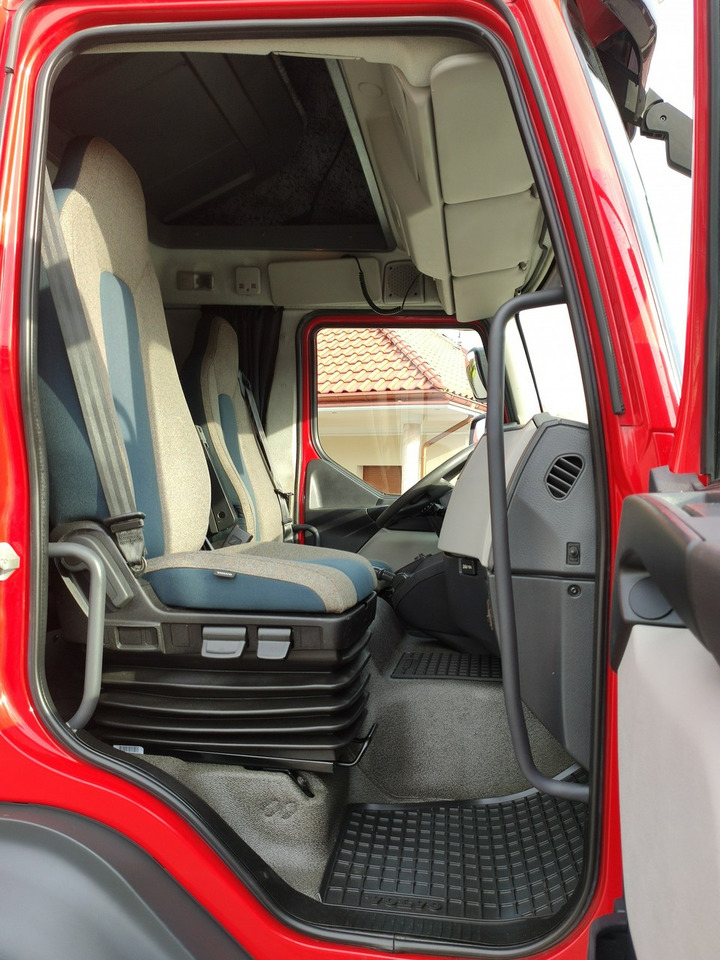 Тентованный грузовик Volvo FL12.240 E6 Firana Tył Drzwi Dach Zsuwany Bogato Wyposażony !!!: фото 32