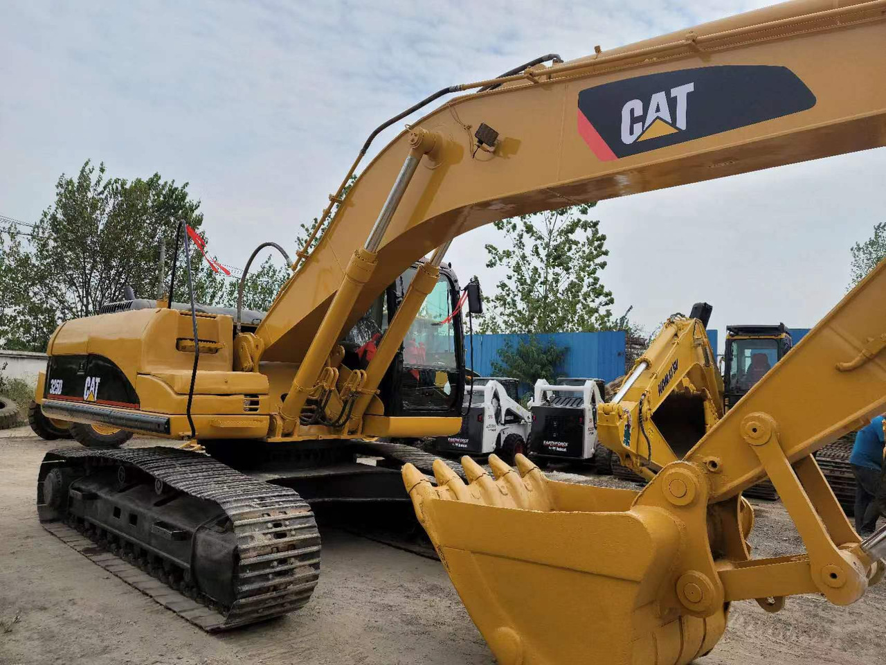 Гусеничный экскаватор Caterpillar 325D: фото 7