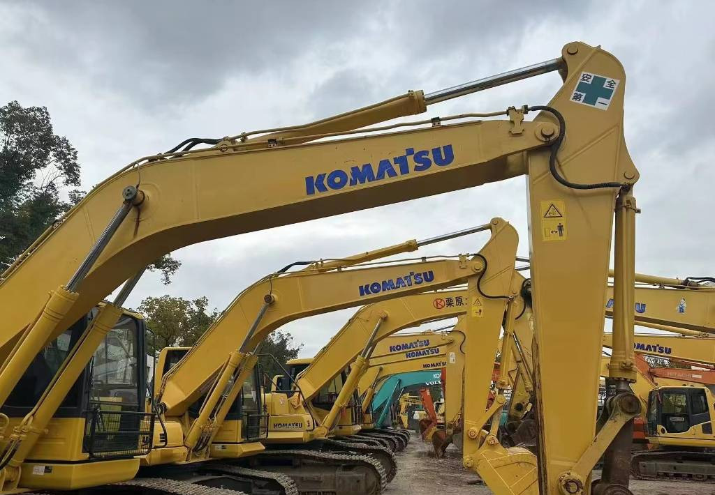 Гусеничный экскаватор KOMATSU PC 210 LC-7: фото 9