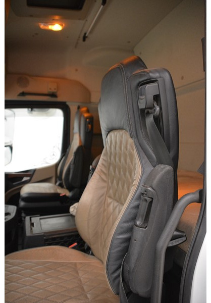 Тягач Mercedes-Benz Actros 2645 - 6x4 "NON-EU": фото 8