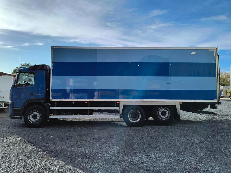 Грузовик с закрытым кузовом Volvo FM 370 INSULATED BOX - LIFT/STEERING AXLE - BICOOL AIRCO: фото 8