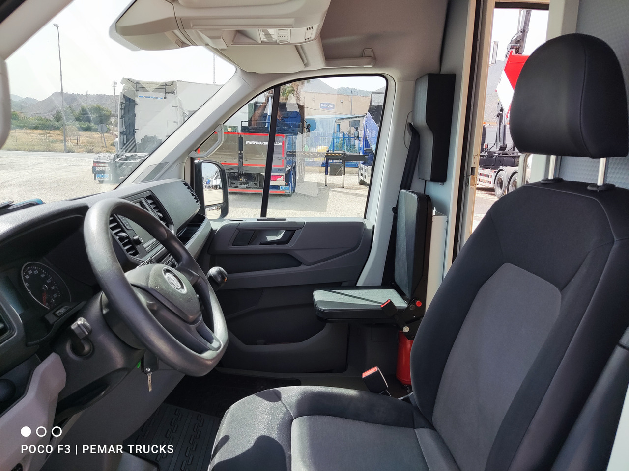 Цельнометаллический фургон VOLKSWAGEN CRAFTER 2.0 FURGON L4 H3 EURO 6 140 CV: фото 18