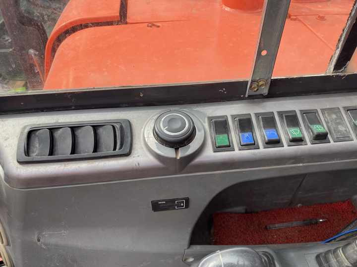 Гусеничный экскаватор Used excavator doosan dx60  excavators earth-moving machinery doosan dx60 dx80 dx75 dx225 dh60 dh60-7for sale: фото 6