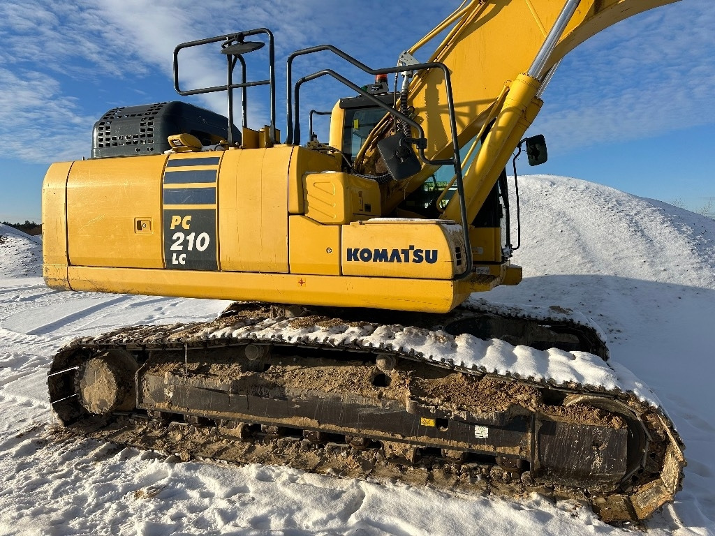 Гусеничный экскаватор Komatsu PC 210 LC-11: фото 10