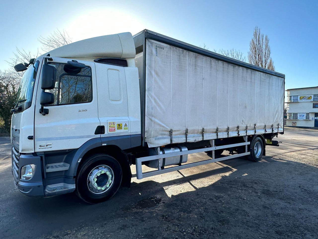 Тентованный грузовик 2017 DAF CF 230 Curtainsider Truck: фото 10