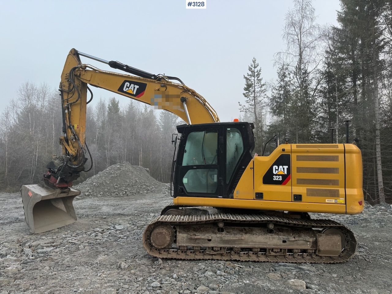 Экскаватор 2018 Cat 323-07 with rototilt, grading bucket, and digging bucket: фото 10