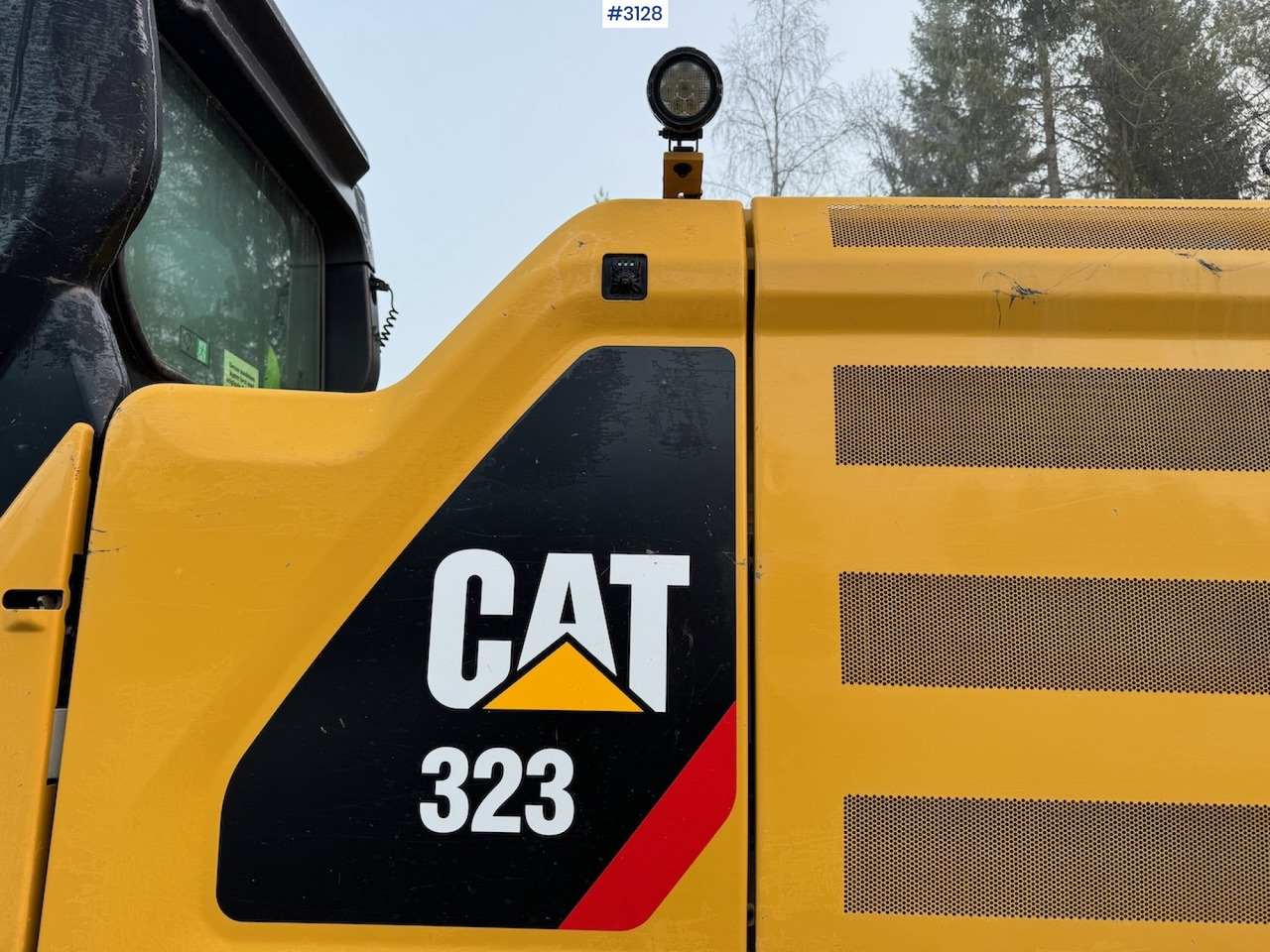 Экскаватор 2018 Cat 323-07 with rototilt, grading bucket, and digging bucket: фото 20