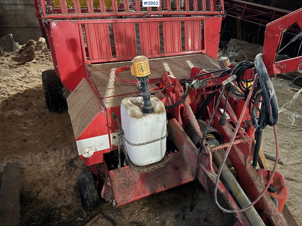 Техника для сенозаготовки Pottinger Boss Forage Wagon: фото 9