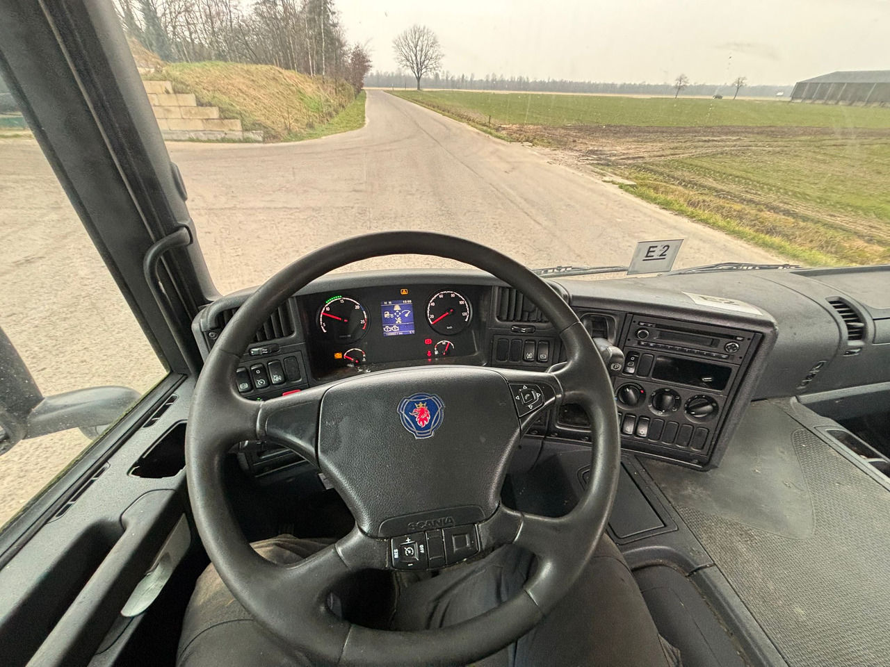 Тягач scania P420: фото 11