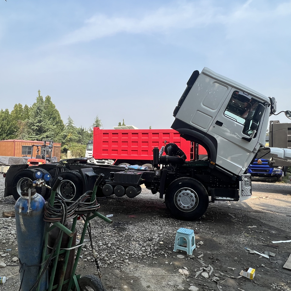 SINOTRUK Howo tractor head в лизинг SINOTRUK Howo tractor head: фото 8 SINOTRUK Howo tractor head в лизинг SINOTRUK Howo tractor head: фото 8