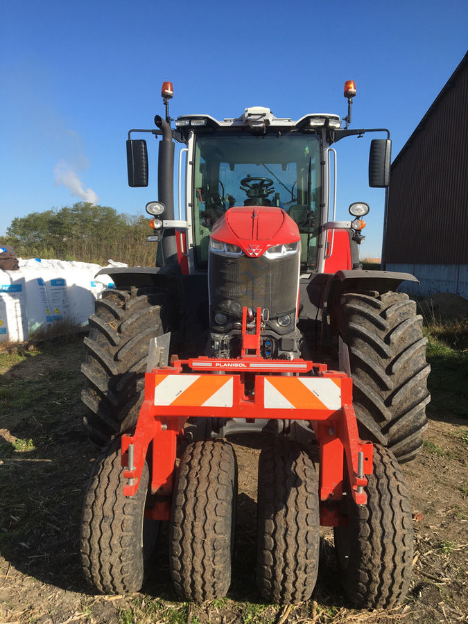 Трактор Massey Ferguson 8S.205 Dyna-VT Exclusive: фото 14