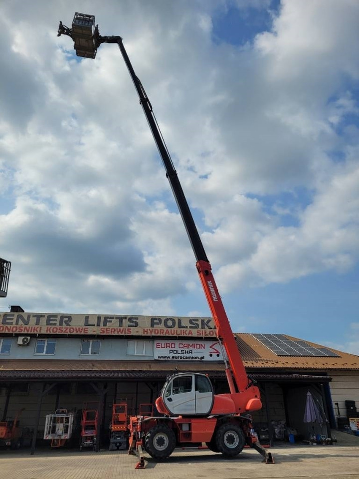 Телескопический погрузчик Manitou MRT 2540 Privilege - 25 m basket forks telehandler: фото 9