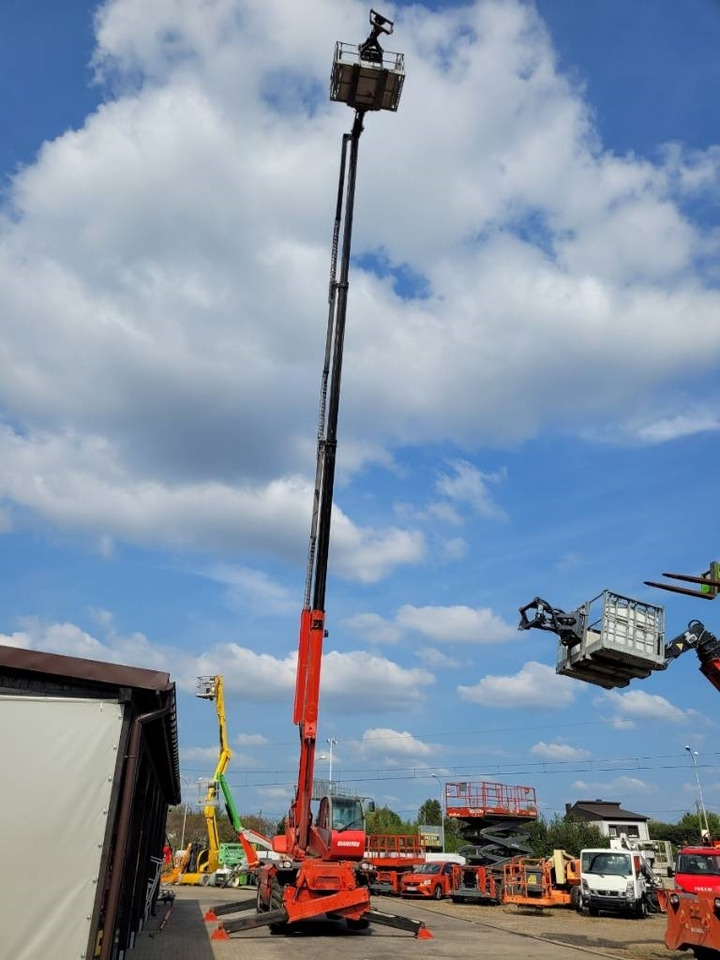 Телескопический погрузчик Manitou MRT 2540 Privilege - 25 m basket forks telehandler: фото 8