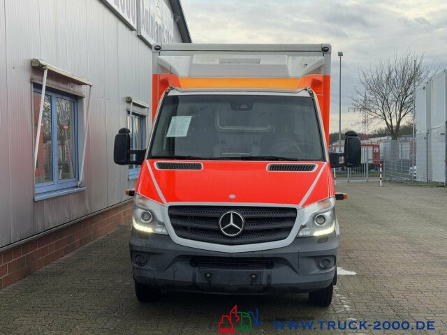 Машина скорой помощи Mercedes-Benz Sprinter 519 CDI GSF Rettung Krankenwagen 124TKM: фото 6