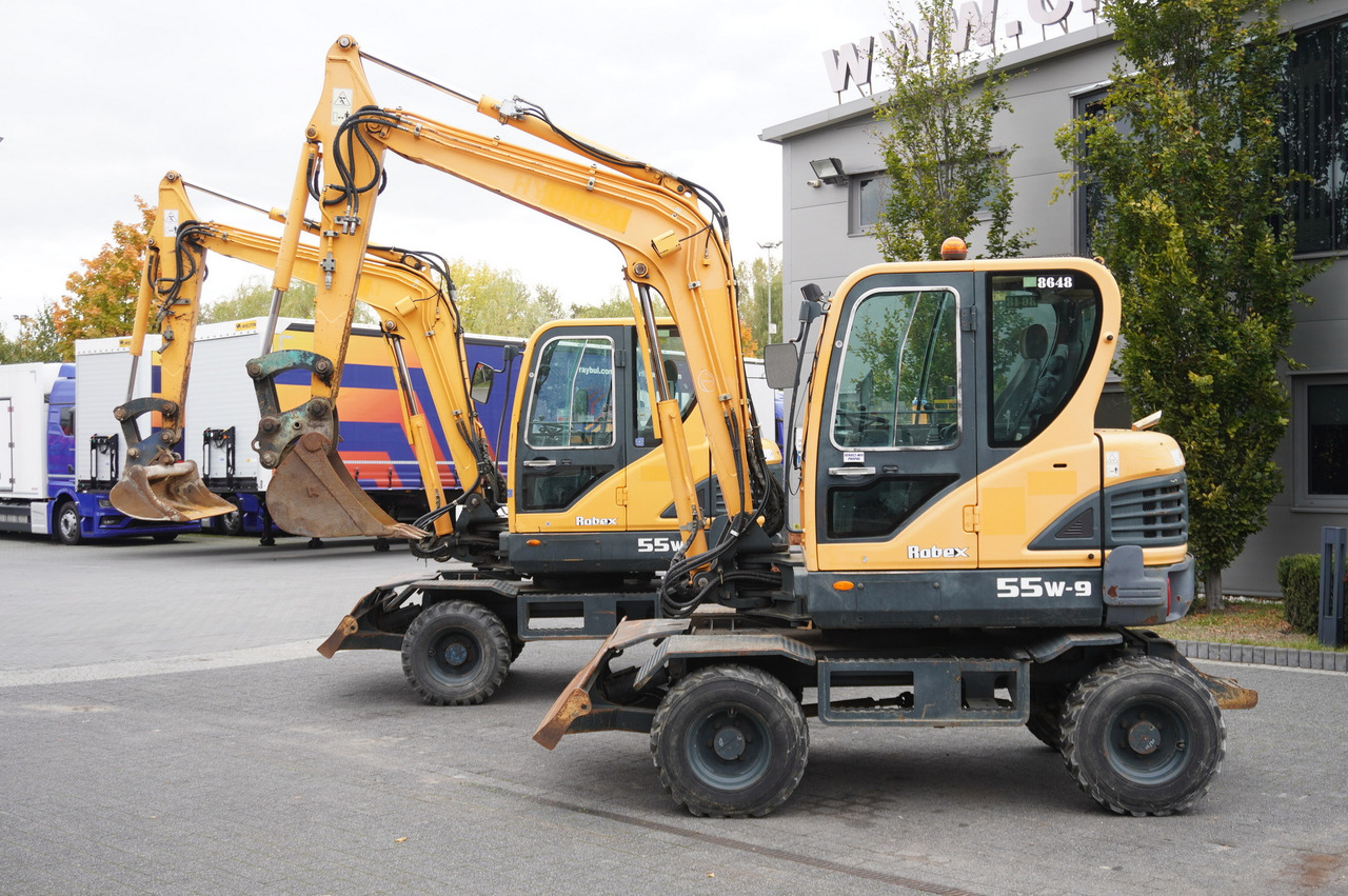 Мини-экскаватор Hyundai Robex 55W-9 Wheeled Excavator 5.5t / 2pcs: фото 1