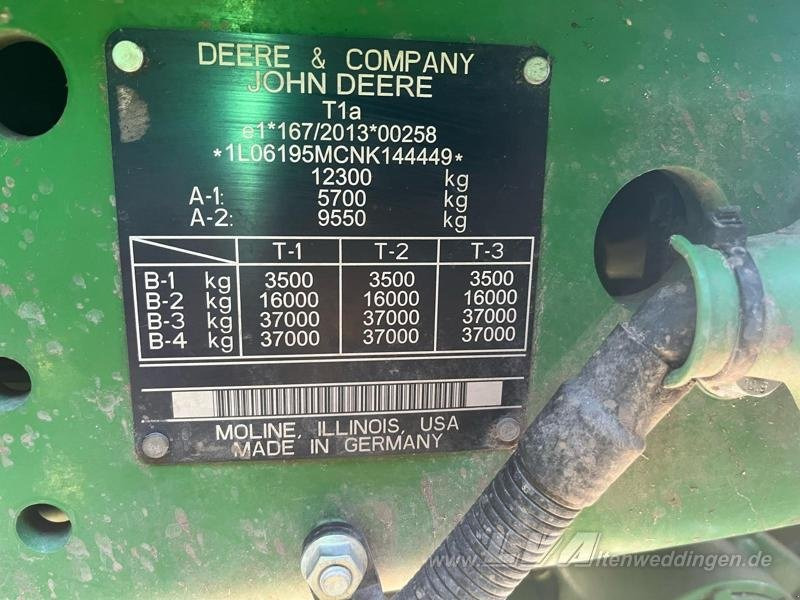 Трактор John Deere 6195M: фото 11