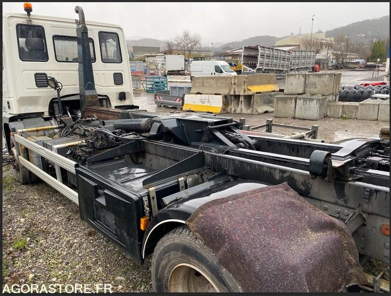 Грузовик CAMION AMPLIROLL IVECO EUROCARGO: фото 6