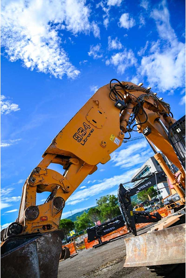 Гусеничный экскаватор LIEBHERR R934T: фото 14