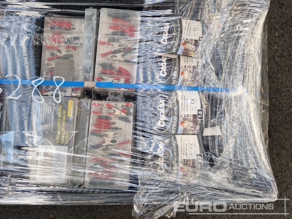 Строительное оборудование Unused Pallet of Nitrile Gloves, Rat Traps, Electronic Clamps, Fixclip Cable Straps, Pipe Clamps with Rubber: фото 9