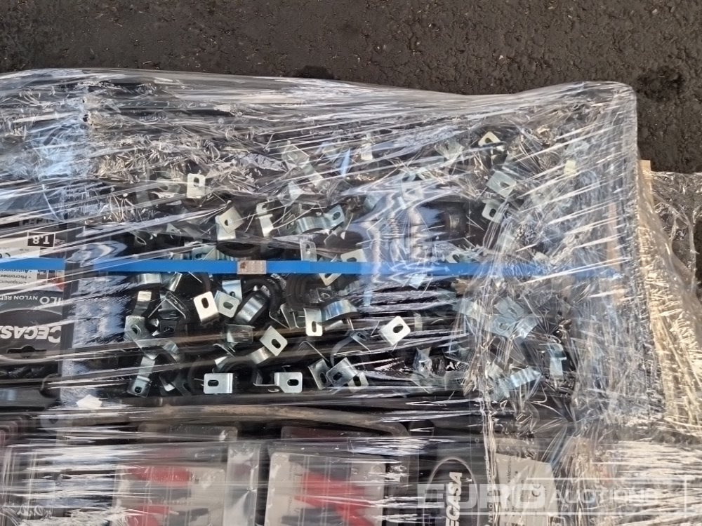 Строительное оборудование Unused Pallet of Nitrile Gloves, Rat Traps, Electronic Clamps, Fixclip Cable Straps, Pipe Clamps with Rubber: фото 8