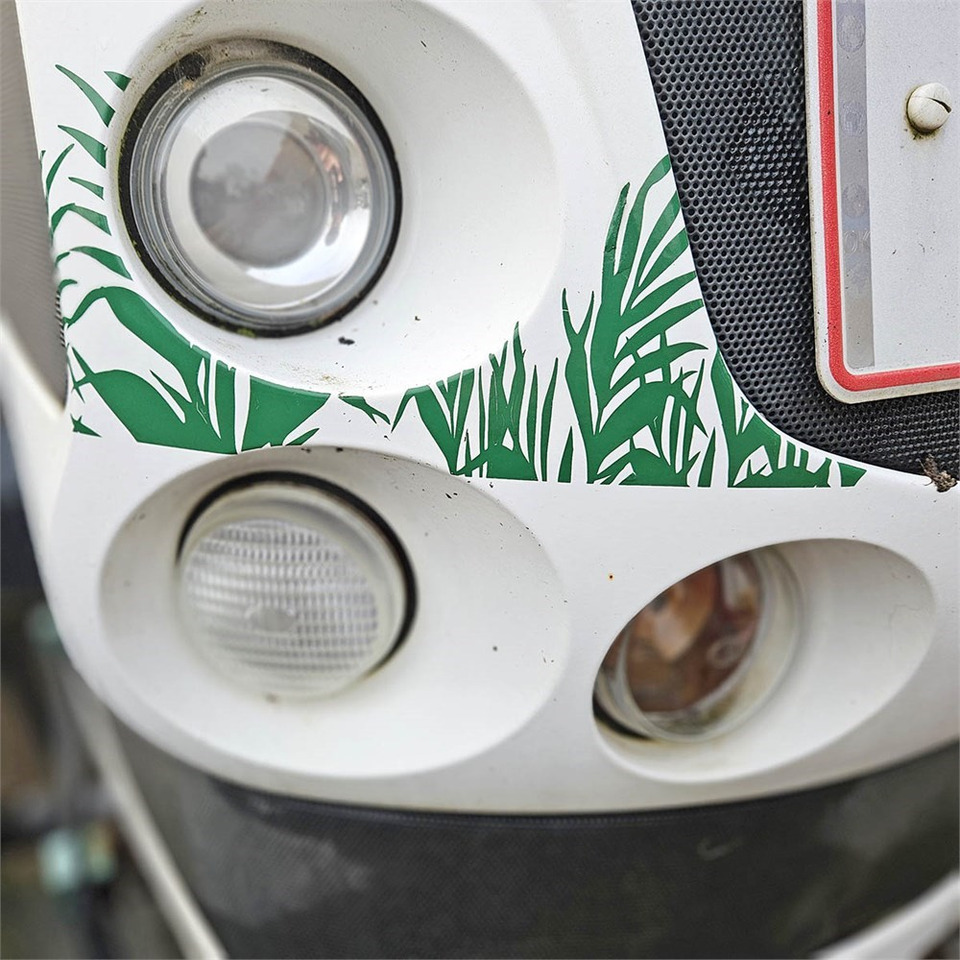 Трактор Claas Ares 697: фото 48 Трактор Claas Ares 697: фото 48