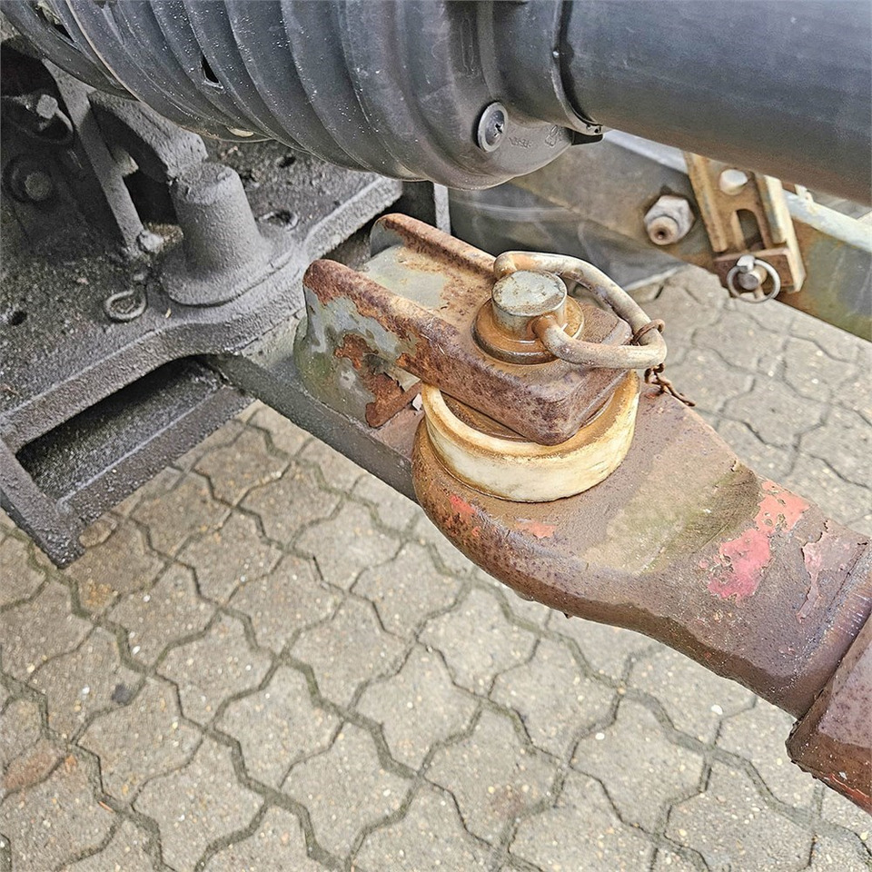 Трактор Claas Ares 697: фото 39 Трактор Claas Ares 697: фото 39