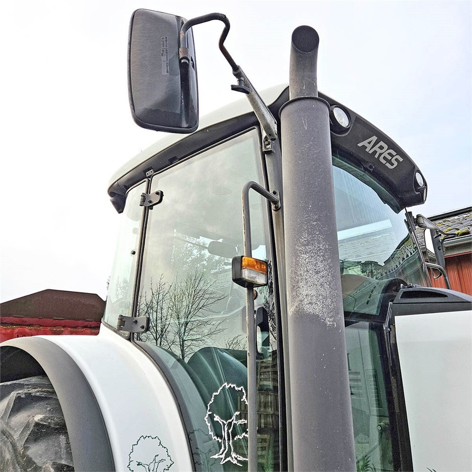 Трактор Claas Ares 697: фото 10 Трактор Claas Ares 697: фото 10