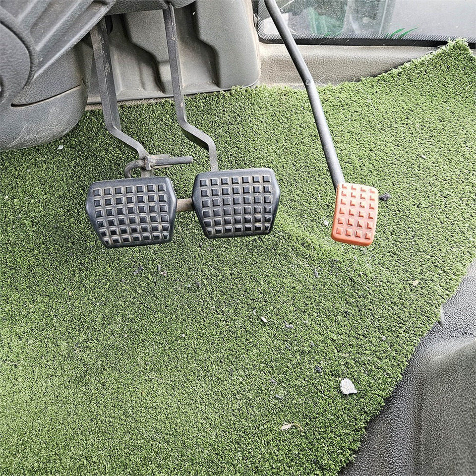 Трактор Claas Ares 697: фото 22 Трактор Claas Ares 697: фото 22